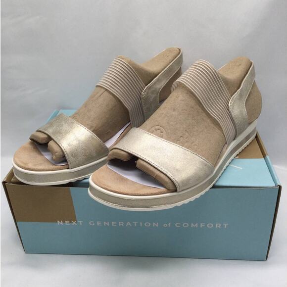 Lifestride Velocity Zing, Soft gold metalic Sandal Women's 9 NWT - Picture 1 of 5